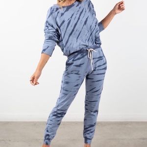 Rare sweat suit set! Purple!